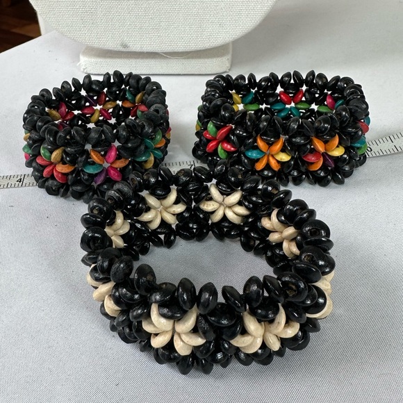 Three fun beach resort island time vibe stretch bracelets - Picture 1 of 4